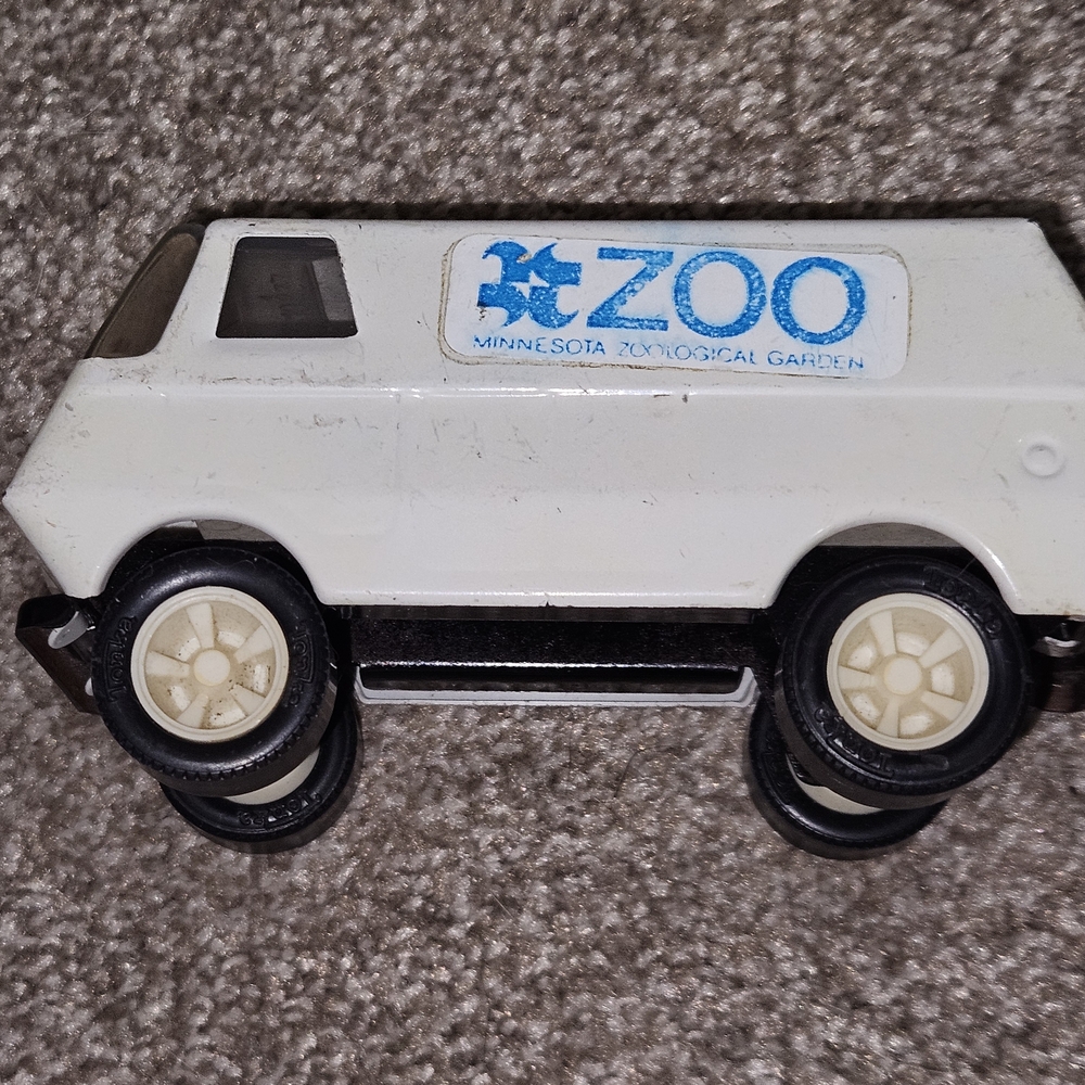 **Tonka Minnesota Zoo Van VERY RARE-EXCELLENT CONDITION 1979
